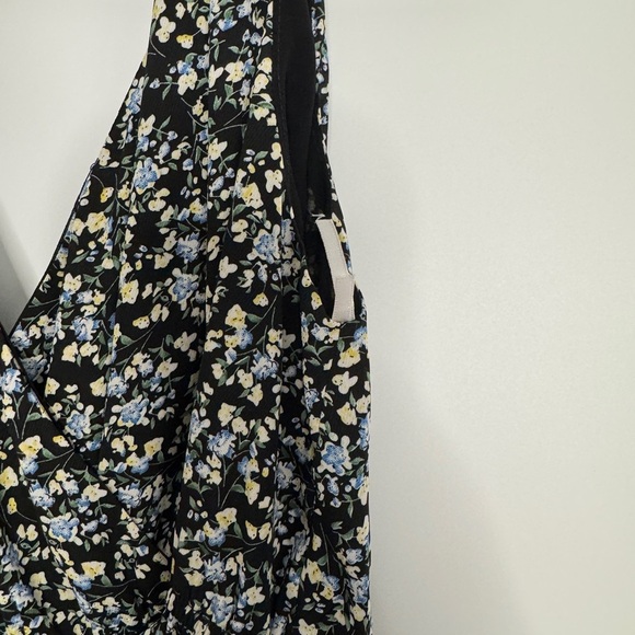 Lulu's On Trend Summer Tiered Floral Midi Dress - Picture 4 of 7